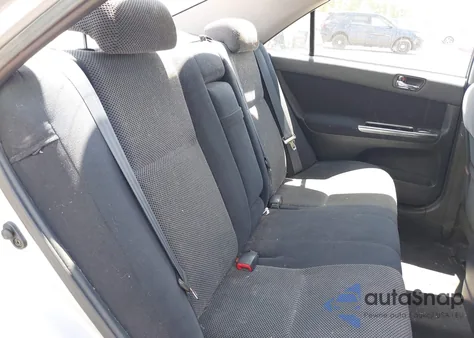 2004 Toyota Camry Se z USA, uszkodzony, nr VIN 4T1BE32K14U806451